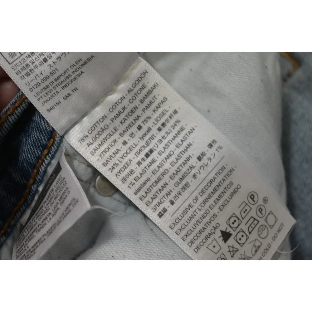 Levi's 541 Athletic Taper Jeans Mens 42x32 Light Blue Stretch Denim Excellent